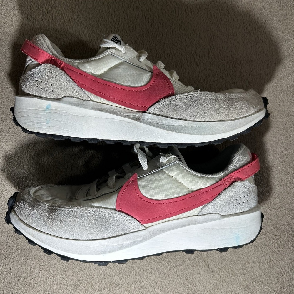 Nike Waffle Debut‎ Women's Sail Aster Pink Low Top Sneakers DH9523-108 Size 9